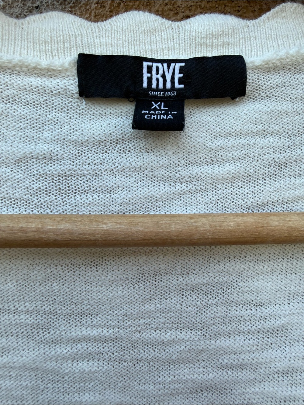 Frye Ivory Scalloped-Edge Knit Cardigan Size XL - Picture 3 of 6